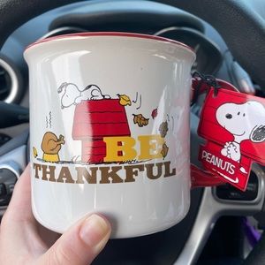 Peanuts “Be Thankful” Mug (Snoopy)